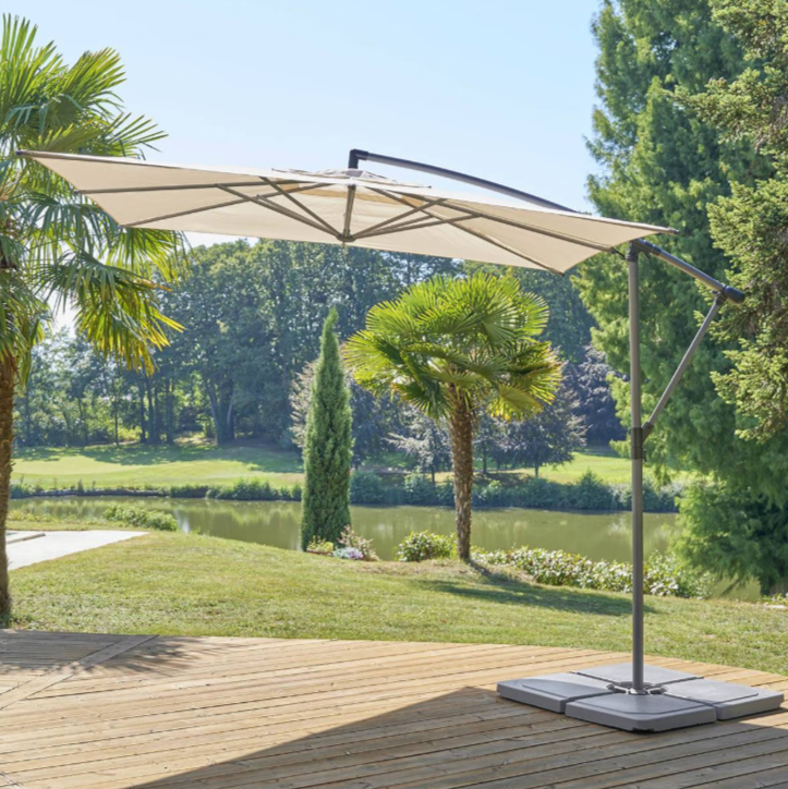 Quadratischer neigbarer Ampelschirm MANOA Weizen